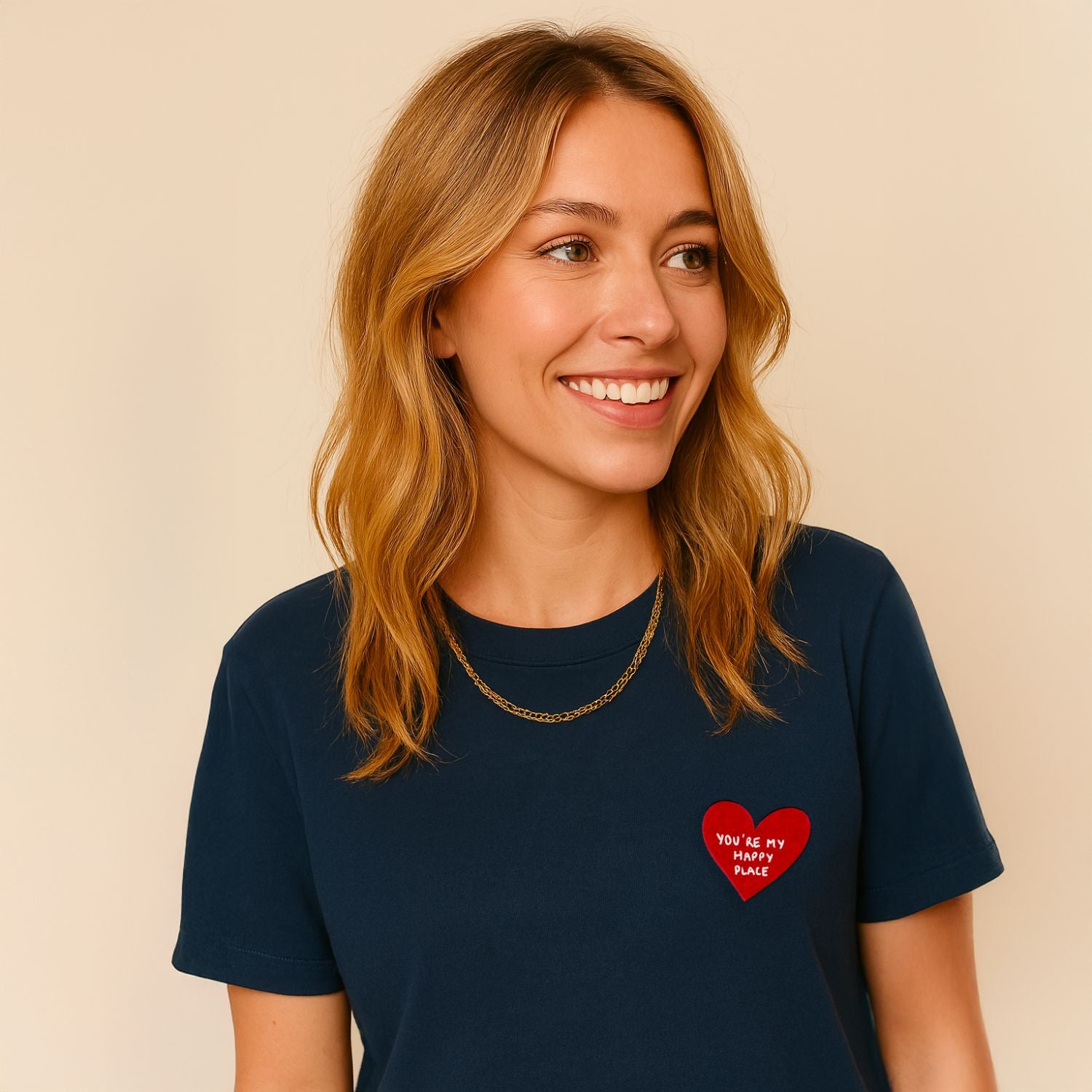 Happy Place - T-Shirt Brodé