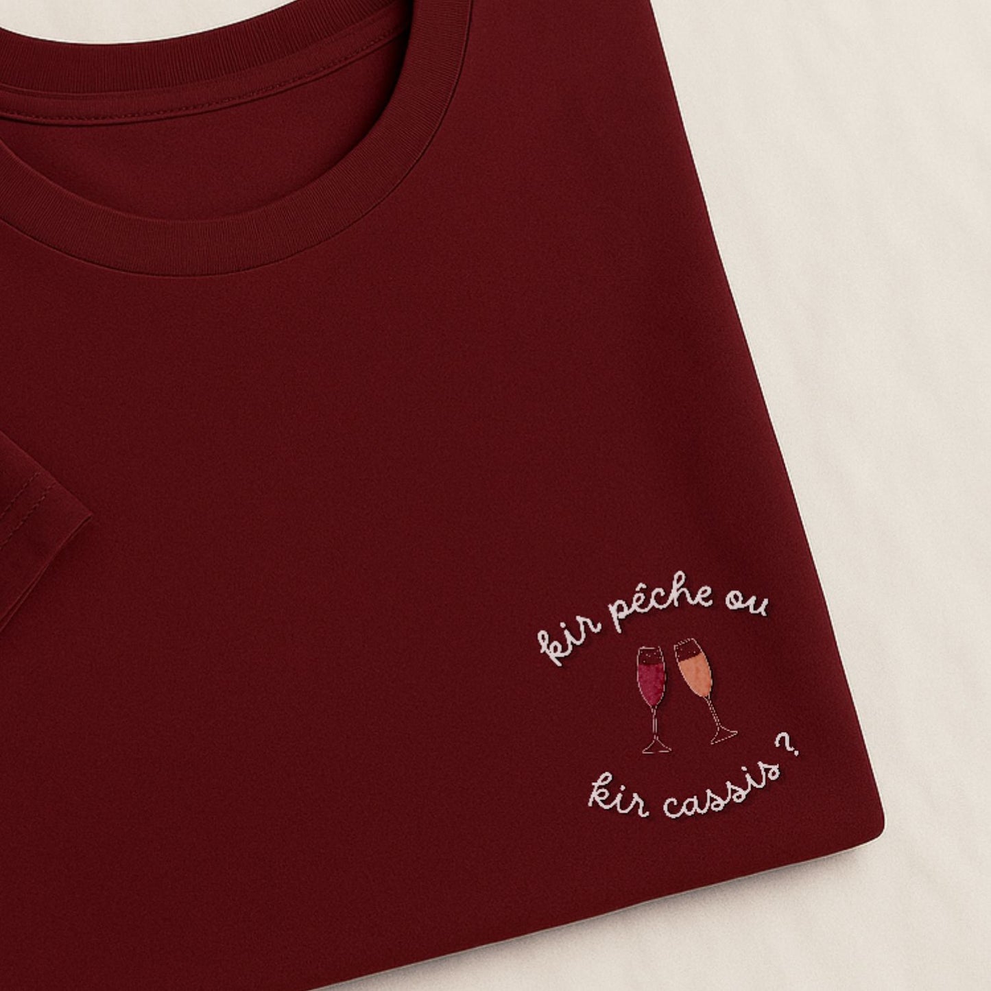 Kir Pêche ou Kir Cassis? - T-Shirt Brodé